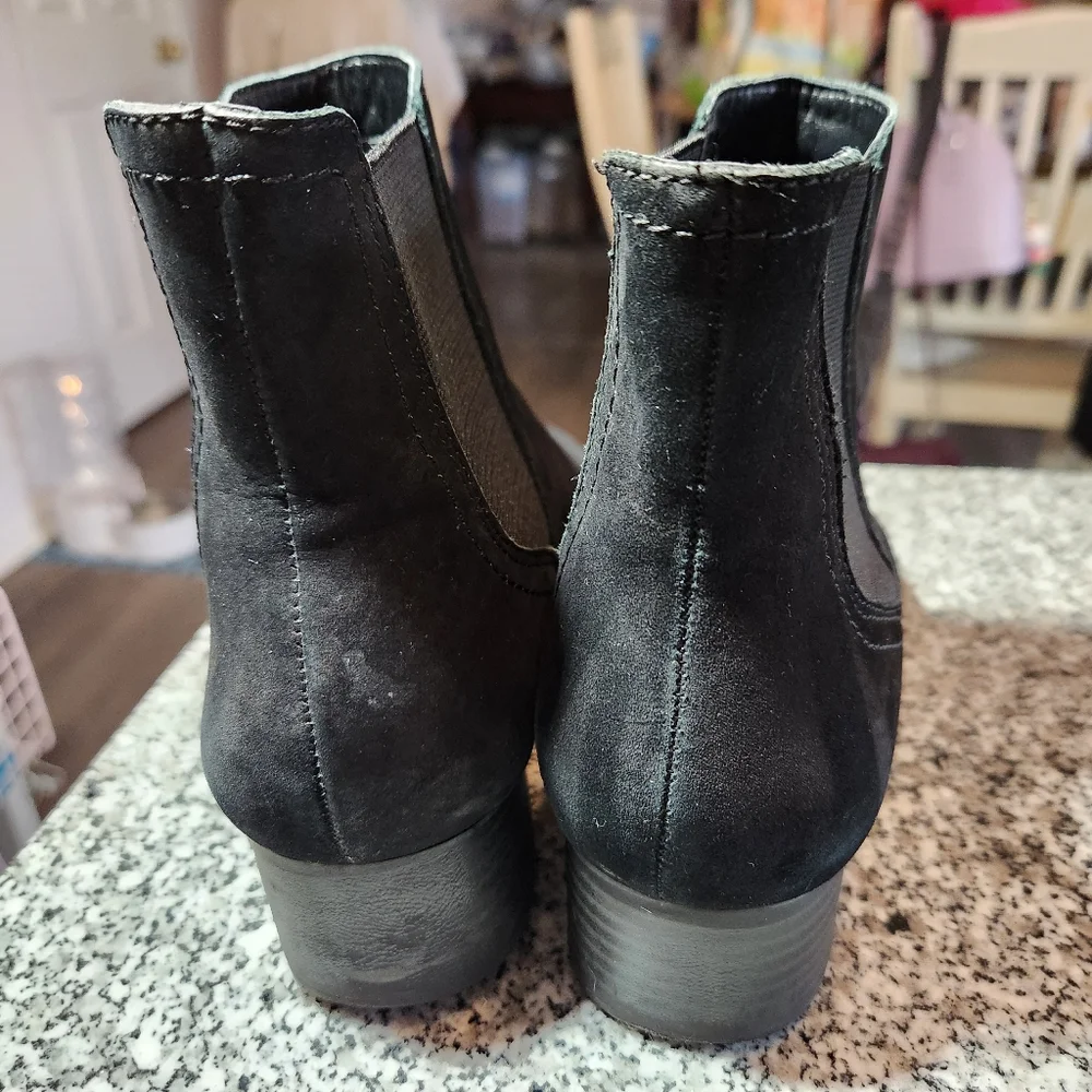 Alex Marie Black Suede Leather Pull On Ankle Boots Stretch Band Sides Size 7.5M